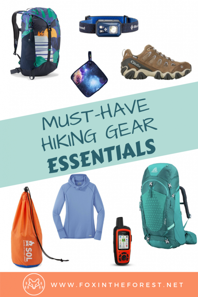 The best hiking gear. Must-have women's hiking gear. A hiking gear list for women. A hiking gear list including gadgets, clothes, essential hiking gear and more. Hiking gear for beginners. #hiking #outdoors #travel