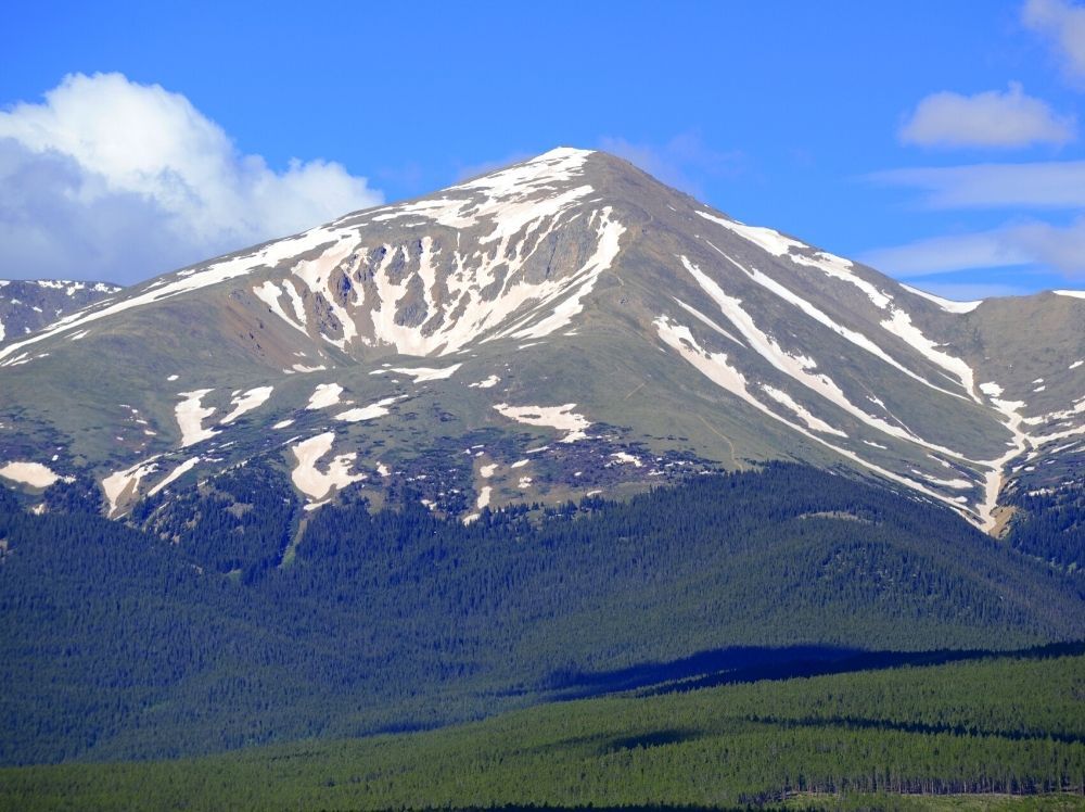 A beautiful view of Mount Elbert, one of the easiest Colorado 14ers. 