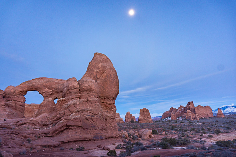 arches national park hiking trails