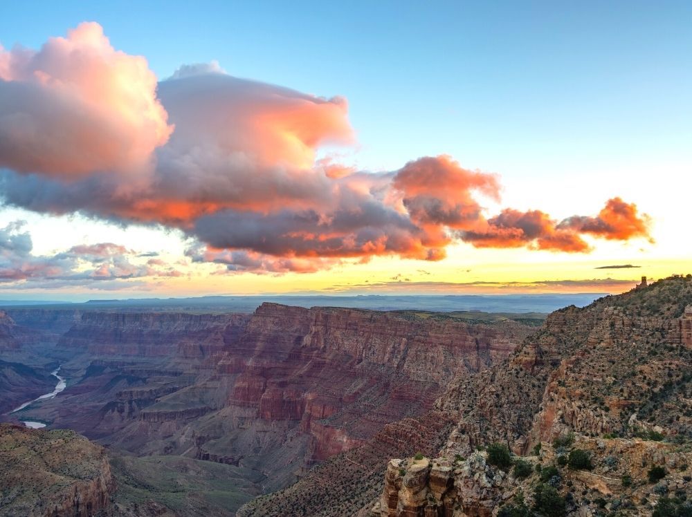 Watching the sunrise is one of the best things to do in the Grand Canyon.