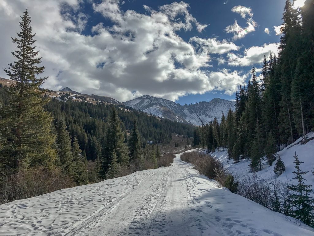 mayflower gulch hike