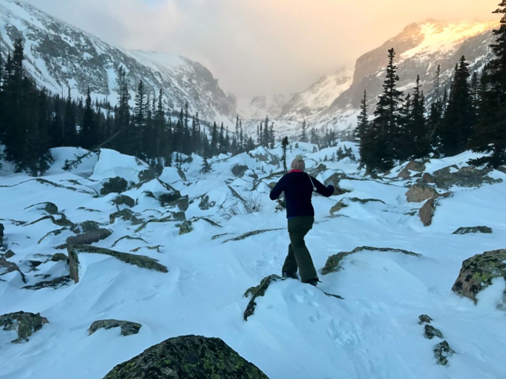 snowshoeing in rocky mountain national park