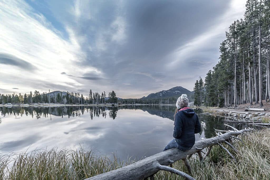 best lake hikes in rocky mountain national park