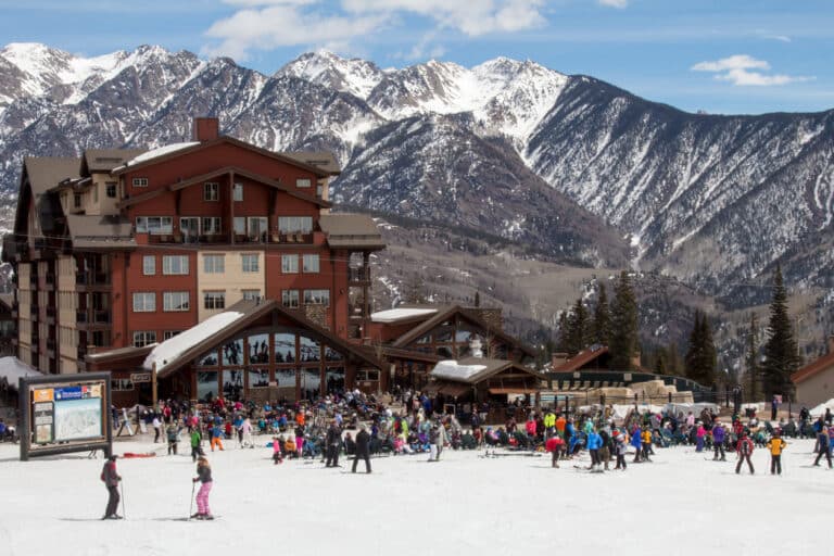 The Best Month To Ski In Colorado According To Locals the-best-month-to-ski-in-colorado-according-to-locals